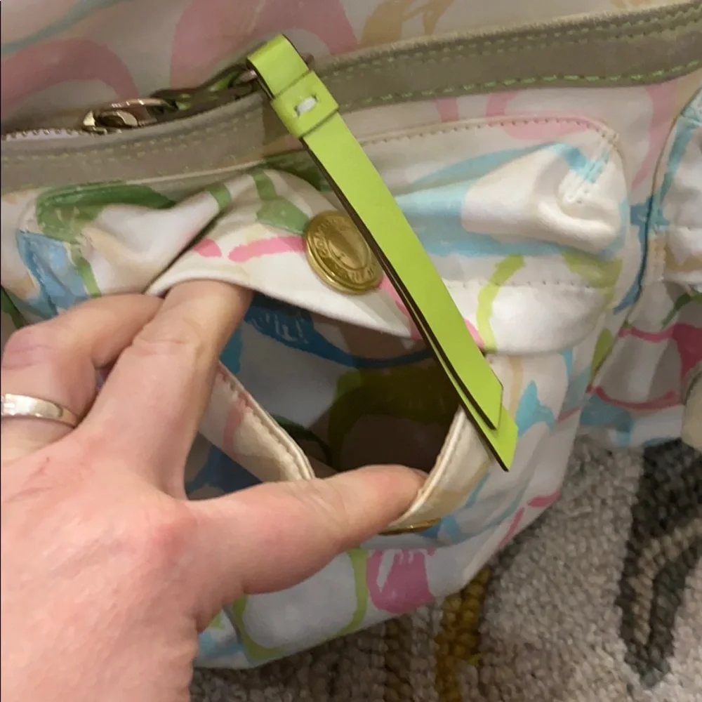 💕 Coach medium authenticate multicolor travel bag - Picture 3 of 15